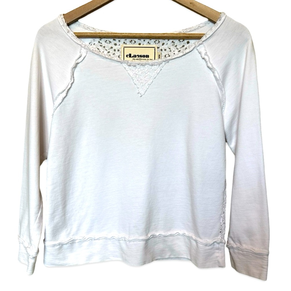 Claeson White Lace Back Crew Neck Sweatshirt Women’s Size Medium